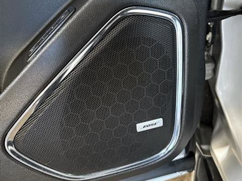 Used 2018 Chevrolet Suburban Premier image 8