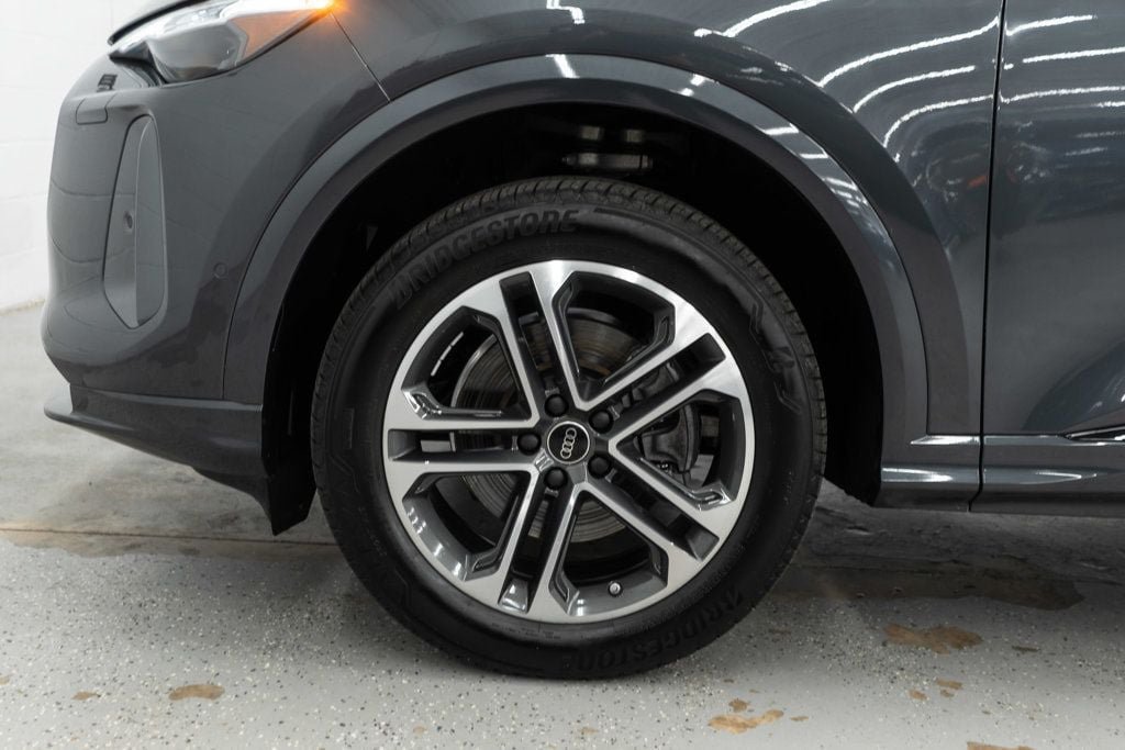 Used 2025 Audi Q5 Premium Plus AWD/4WD image 71
