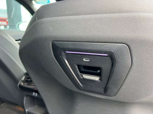 Used 2024 BMW 530i image 51