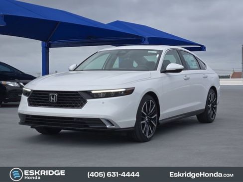 New 2026 Honda Accord Touring image 2