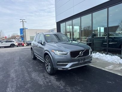 Used 2018 Volvo XC90 T5 Momentum w/ Convenience Package