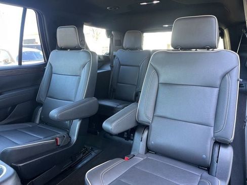 Used 2023 Chevrolet Tahoe Premier image 13