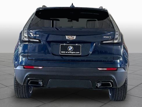 Used 2020 Cadillac XT4 Sport w/ Cold Weather Package FWD image 4