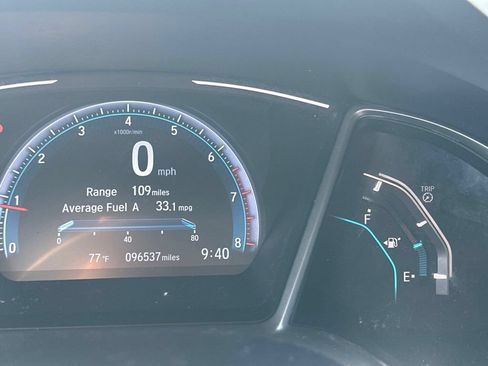 Used 2019 Honda Civic EX image 27