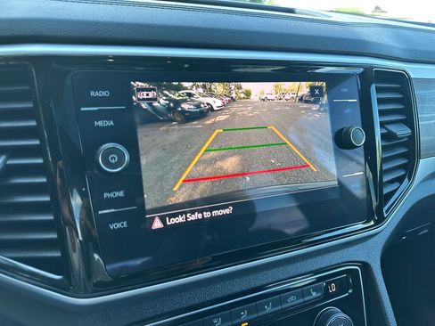 Used 2023 Volkswagen Atlas SEL AWD/4WD image 15