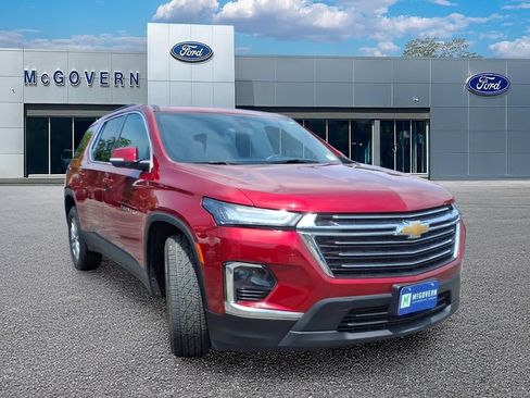 Used 2023 Chevrolet Traverse LT w/ LPO, Floor Liner Package AWD/4WD image 5