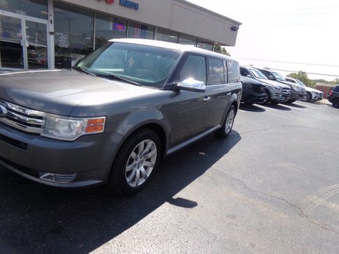Used 2010 Ford Flex Limited FWD image 33