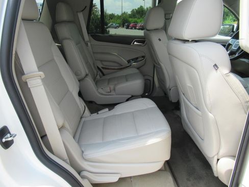 Used 2015 GMC Yukon Denali w/ Premium Package AWD/4WD image 34