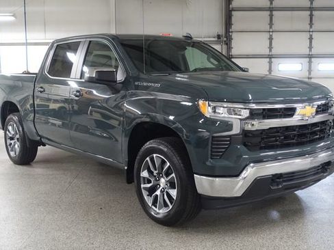 Used 2026 Chevrolet Silverado 1500 LT AWD/4WD image 1