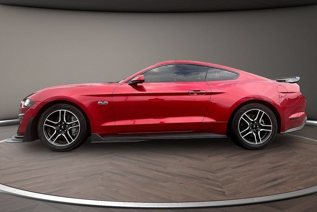 Used 2022 Ford Mustang GT Premium RWD image 7