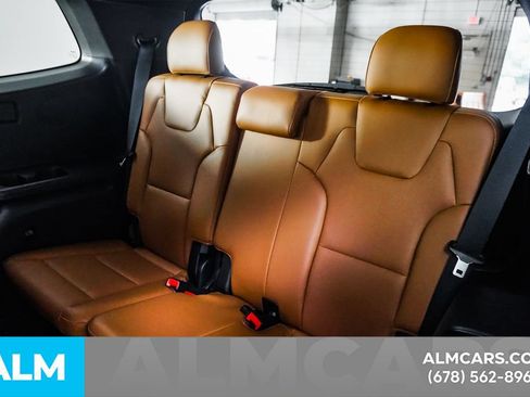 Used 2025 Kia Telluride EX X-Line AWD/4WD image 19