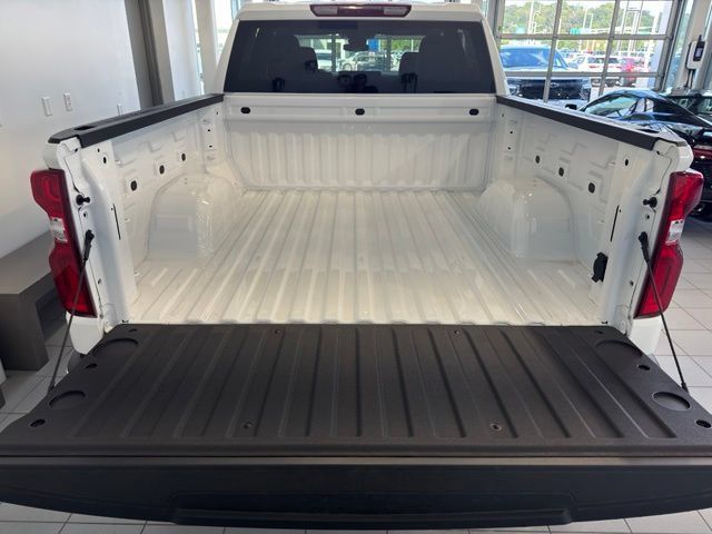 New 2026 Chevrolet Silverado 1500 RST w/ Z71 Off-Road Package AWD/4WD image 39