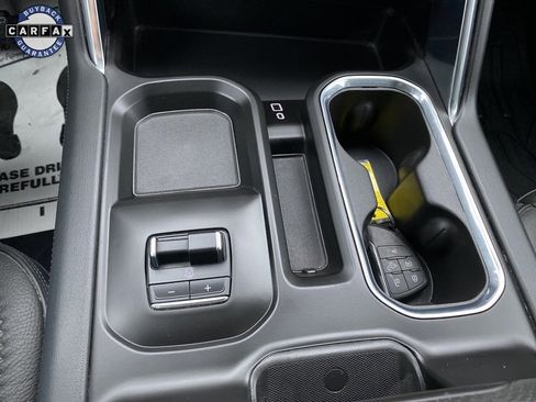 Used 2024 GMC Sierra 2500 Denali image 39