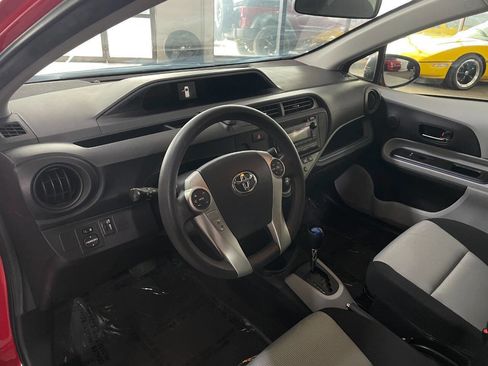 Used 2013 Toyota Prius C Two image 18