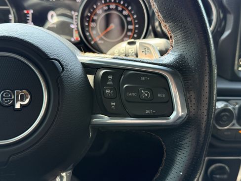 Used 2023 Jeep Wrangler Unlimited Rubicon 392 w/ Xtreme Recon 35" Tire Package AWD/4WD image 17