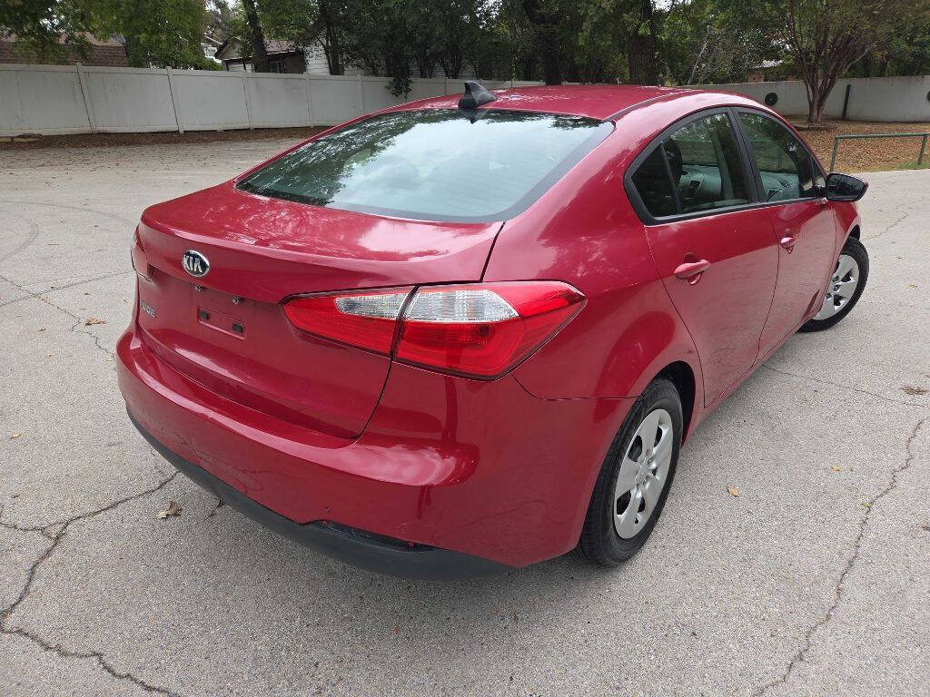 Used 2016 Kia Forte LX FWD image 6