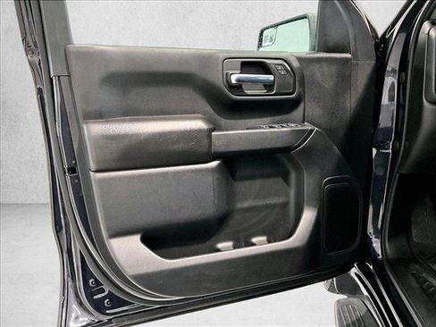 Used 2023 Chevrolet Silverado 1500 Custom RWD image 18
