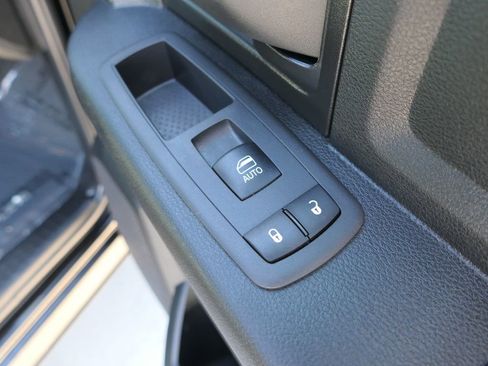 Used 2022 RAM 2500 Tradesman image 25