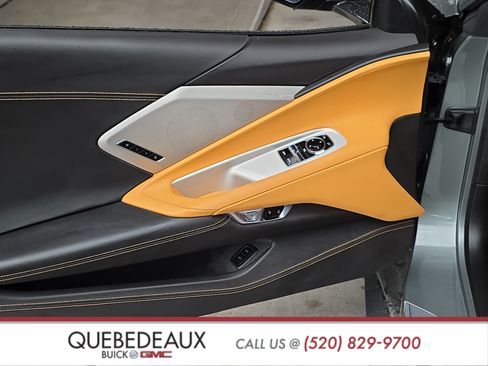 Used 2022 Chevrolet Corvette Stingray Premium Cpe w/ Z51 Performance Package RWD image 9