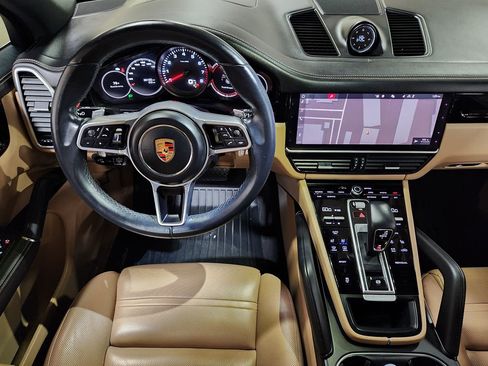 Used 2019 Porsche Cayenne image 49