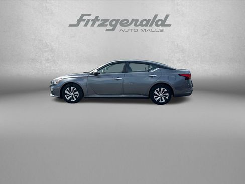 Used 2019 Nissan Altima 2.5 S FWD image 5