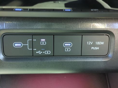 Certified 2025 Hyundai Tucson Limited image 21