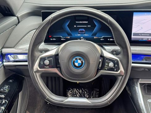 Used 2024 BMW i7 eDrive50 w/ M Sport Package RWD image 20