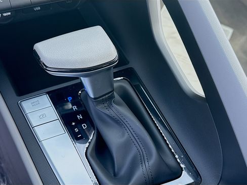 New 2026 Hyundai Elantra SE FWD image 13