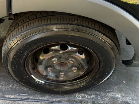 Used 2019 Ford Transit 350 XLT image 20