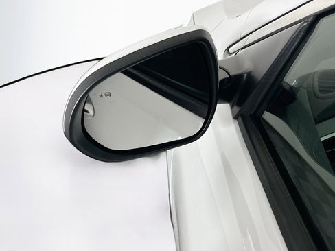 Used 2025 Buick Encore GX Preferred FWD image 16