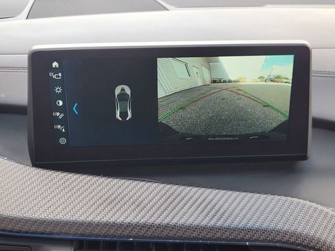 Used 2019 BMW i8 Coupe AWD/4WD image 12