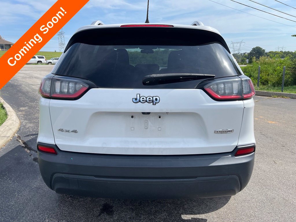 Used 2019 Jeep Cherokee Latitude w/ Popular Appearance Group AWD/4WD image 9