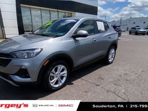 Certified 2023 Buick Encore GX Preferred w/ Cold Weather Comfort Package FWD image 5