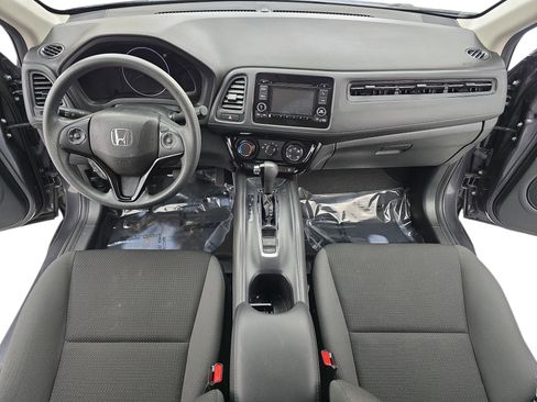Used 2022 Honda HR-V LX image 9