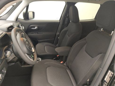 Used 2021 Jeep Renegade Sport FWD image 17