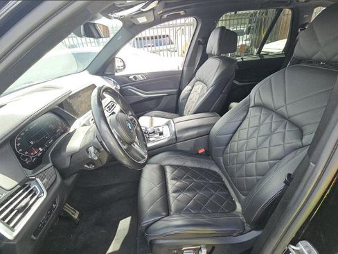 Used 2023 BMW X5 M50i w/ Executive Package image 6
