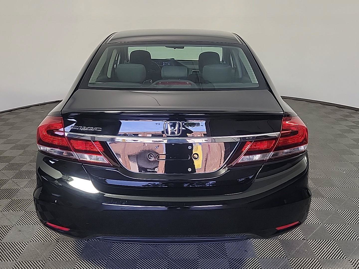 Used 2015 Honda Civic SE image 5