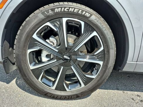 Certified 2025 Lincoln Nautilus Reserve AWD/4WD image 15