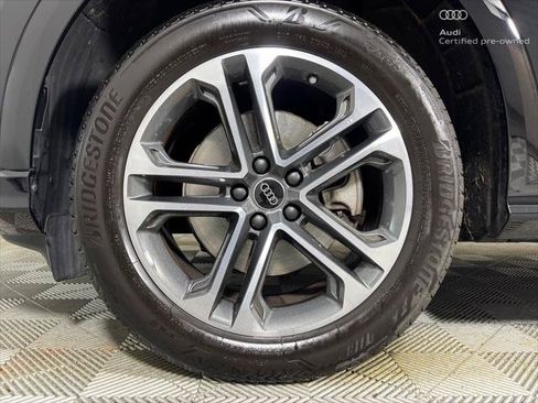 Used 2025 Audi Q5 Premium w/ Convenience Package AWD/4WD image 33