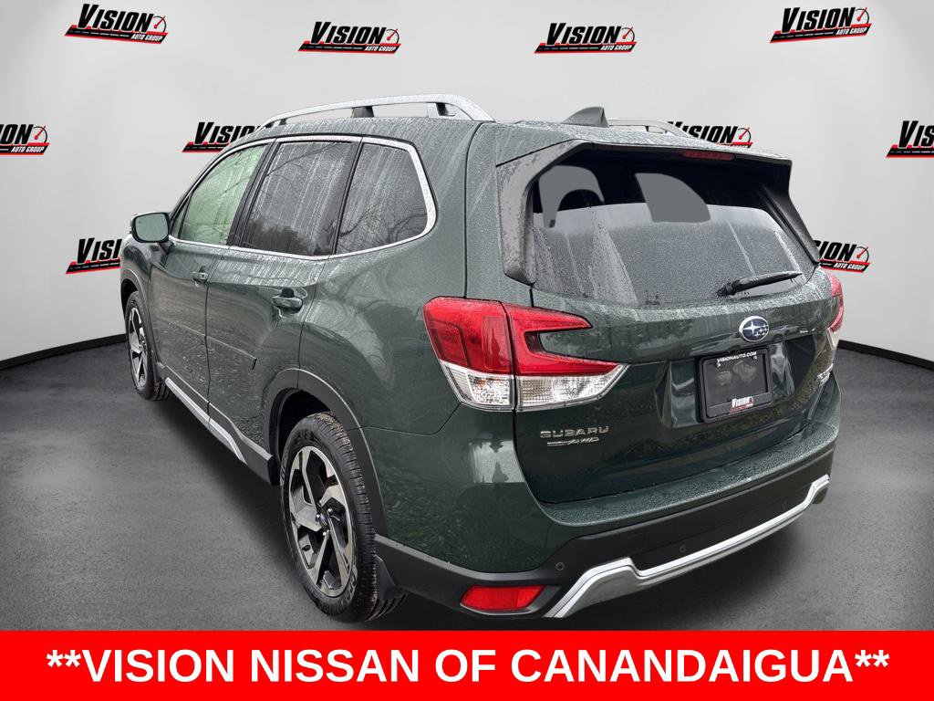 Used 2023 Subaru Forester Touring AWD/4WD image 2