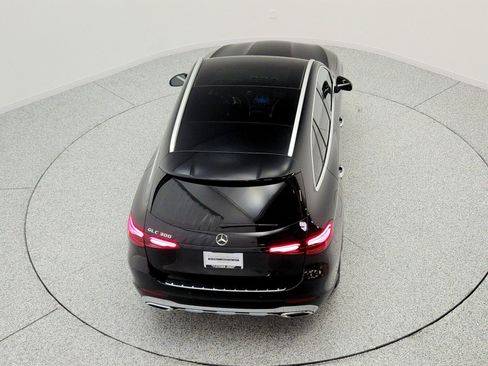 Certified 2023 Mercedes-Benz GLC 300 image 27