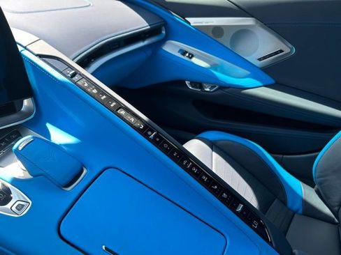 Certified 2024 Chevrolet Corvette Stingray Premium Conv RWD image 22