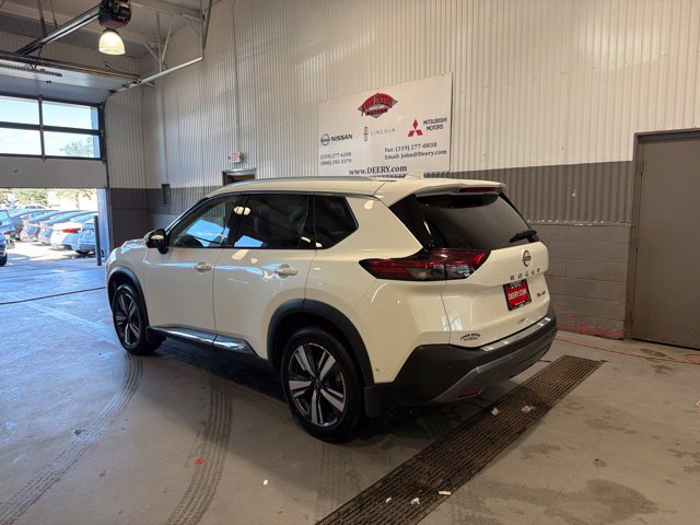 Certified 2023 Nissan Rogue SL w/ SL Premium Package AWD/4WD image 6