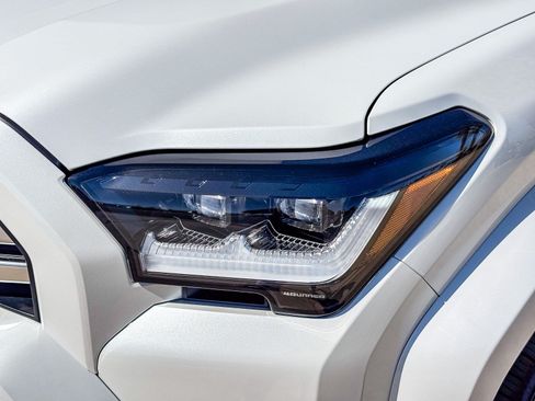 New 2026 Toyota 4Runner Limited AWD/4WD image 9