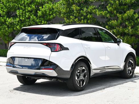 Used 2026 Kia Sportage SX FWD image 4