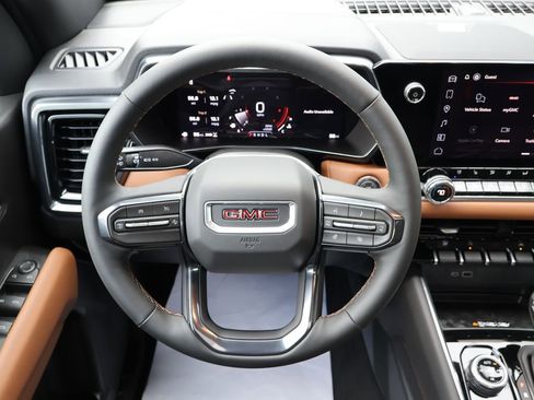 New 2026 GMC Canyon AT4 w/ Technology Plus Package AWD/4WD image 15