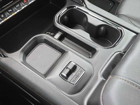 Certified 2026 GMC Sierra 2500 AT4 w/ AT4 Premium Plus Package AWD/4WD image 21