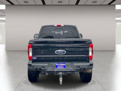 Used 2019 Ford F250 Lariat w/ Lariat Ultimate Package AWD/4WD image 5