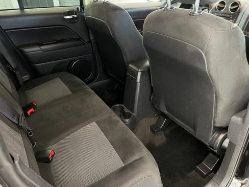 Used 2016 Jeep Patriot Sport w/ Power Value Group image 27