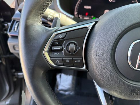 Used 2023 Acura MDX SH-AWD w/ Technology Package image 13